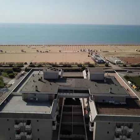 Spacious Sea View Flat With Terrace * 비비오네