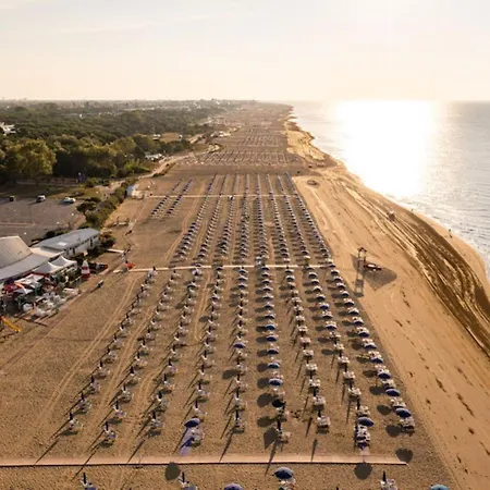 Lejlighed Spacious Sea View Flat With Terrace Bibione